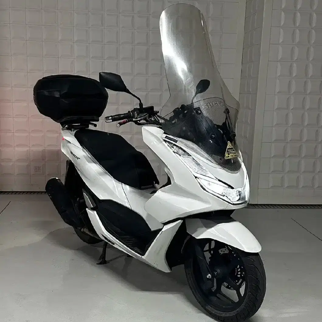 혼다 PCX125 ABS 2021년식 1만7천 실키로수 배달세팅차량