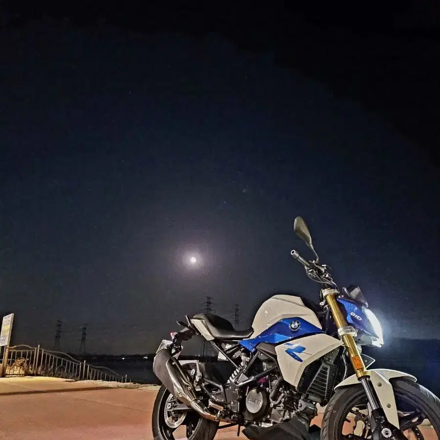 bmw g310r 5600km