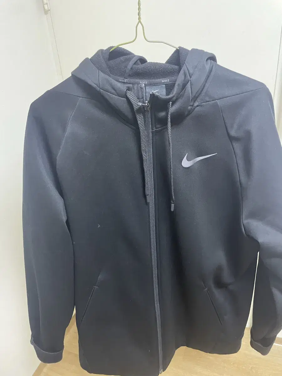 Nike Hoodie Zip Up