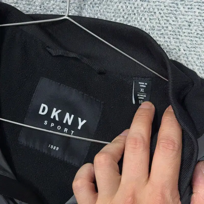 DKNY 그레이 테크웨어 바람막이 윈드자켓 XL