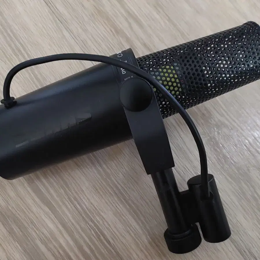 Shure SM7dB 판매합니다