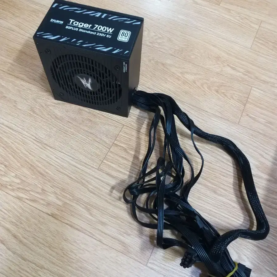 파워 명가 . 잘만 tager 700w / 중고파워.10개정리