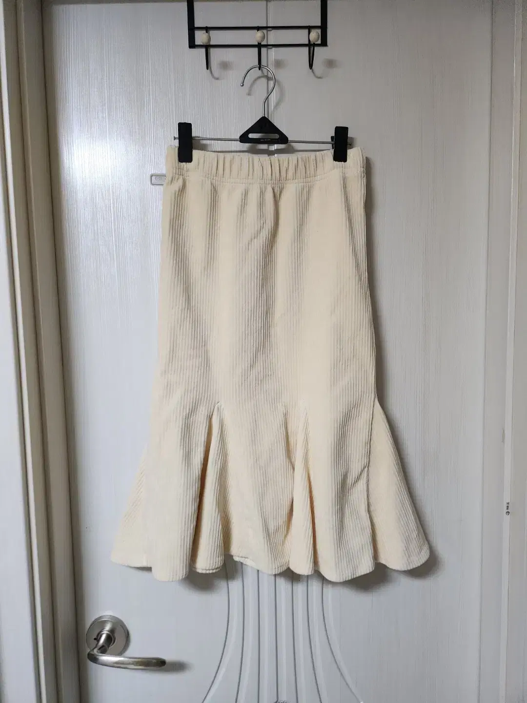 (NEW) Corduroy Mermaid Banded Skirt Golden Cream COLOR FREE