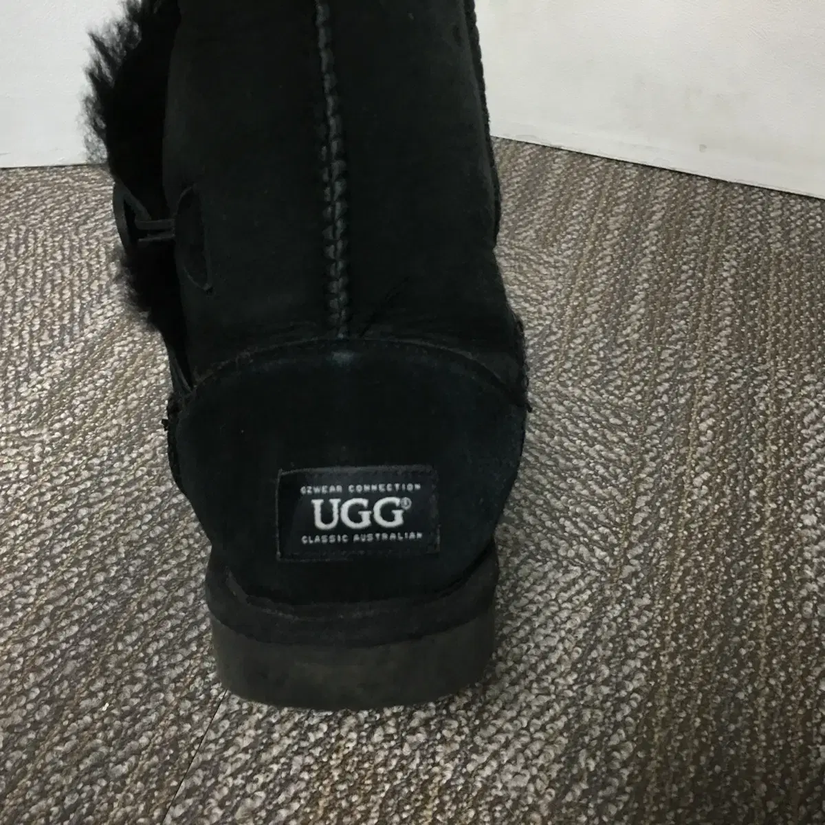 UGG 어그 베일리 버튼 부츠 240