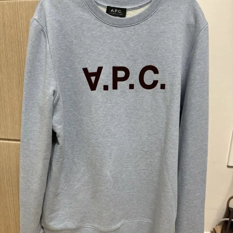 A.P.C. 아페쎄 맨투맨