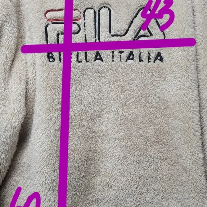 FILA 후리스 100