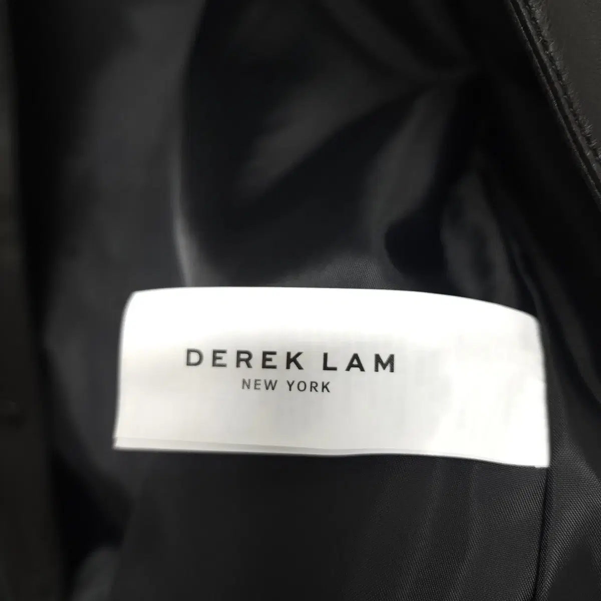 데렉램 DEREK LAM 인조가죽 벨티드 자켓 M(구66)