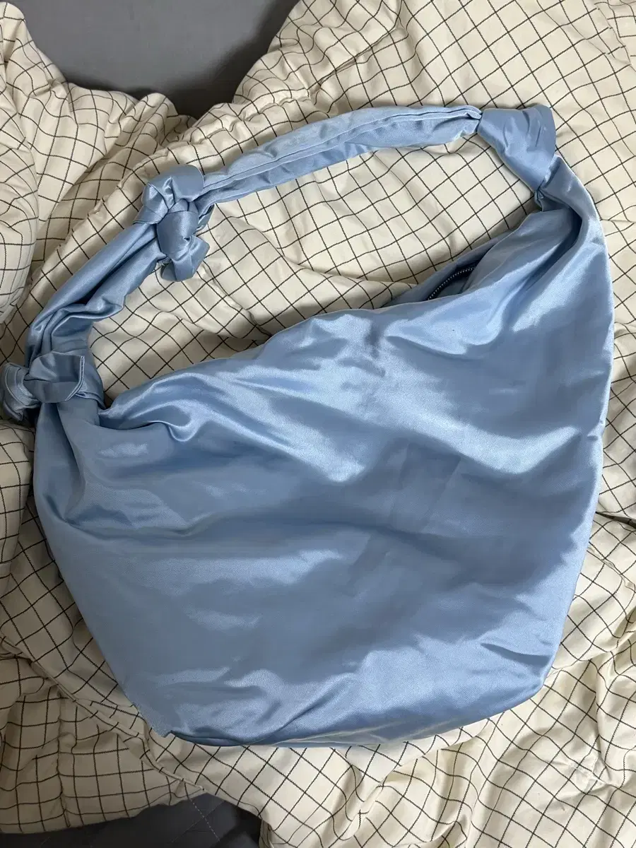 코스 히치백 (COS HITCH BAG)