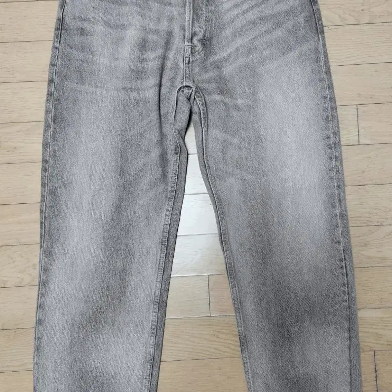 자라 JEANS STRAIGHT FIT 8062/400