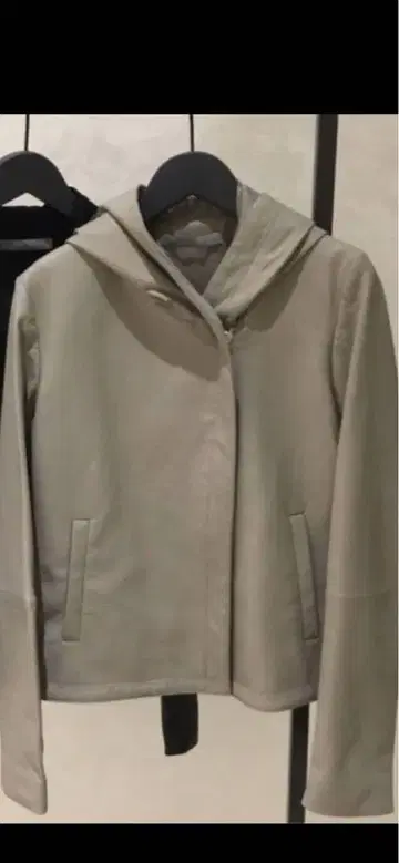 Theory luxe 양가죽 후드 재킷
