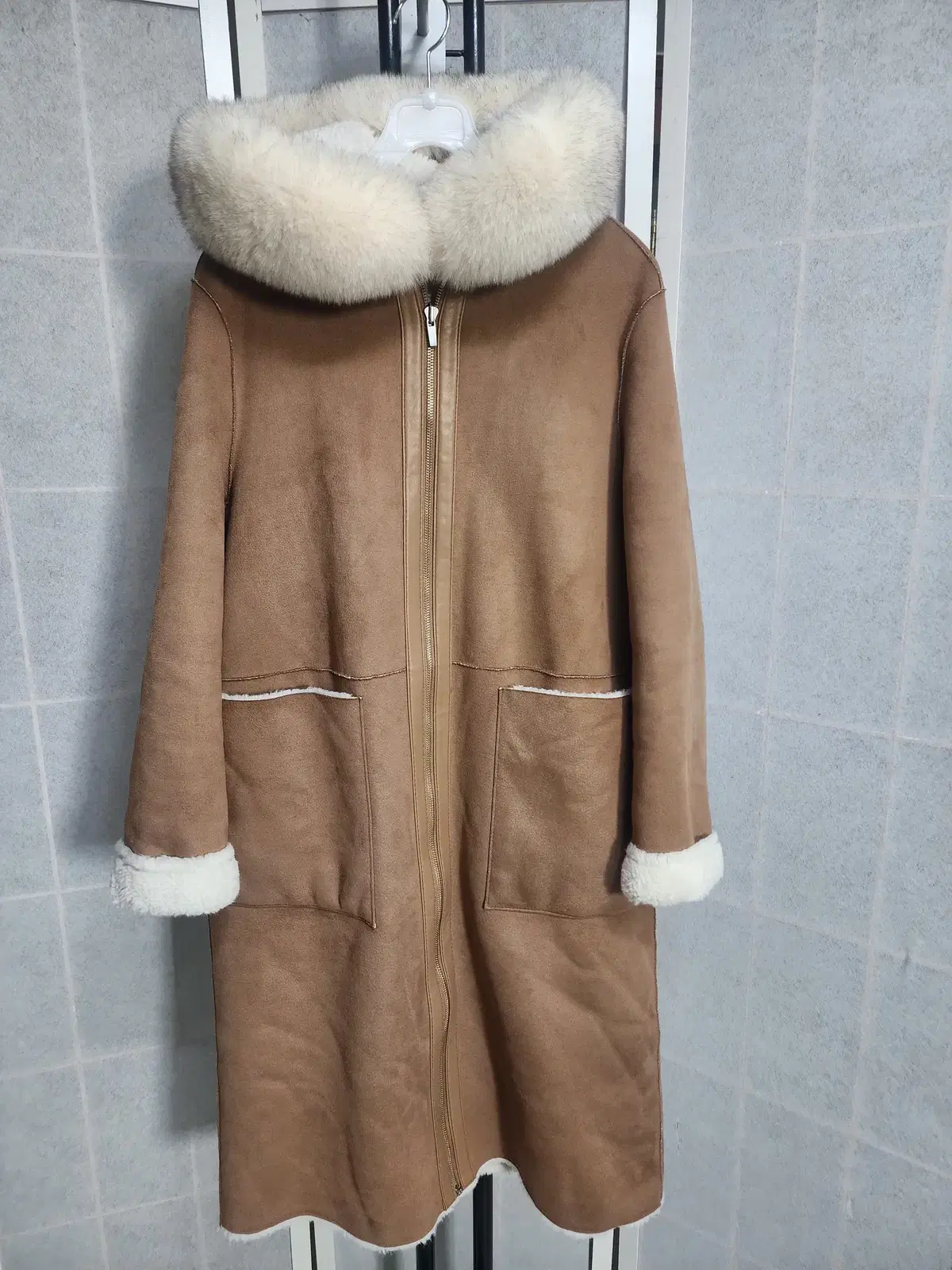 Zuu Hooded Mustang Coat55 Reversible Fox Fur WoolWarm