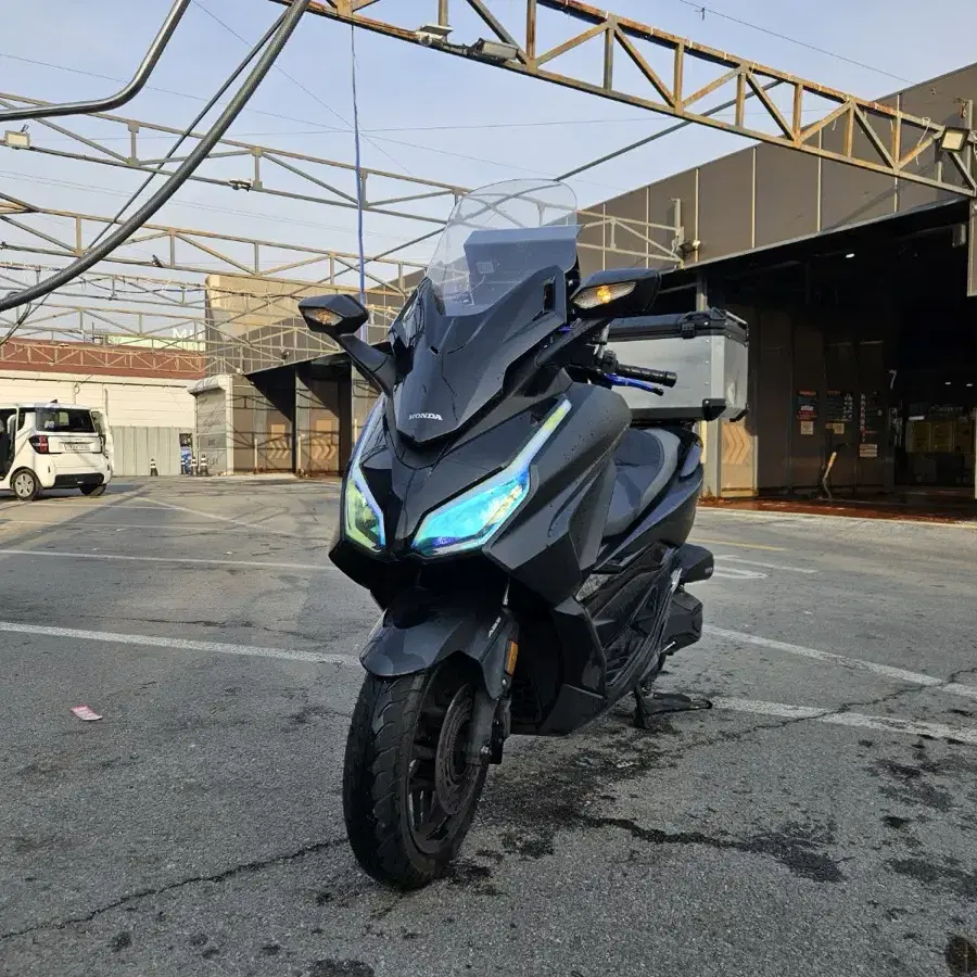 혼다 포르자 350cc