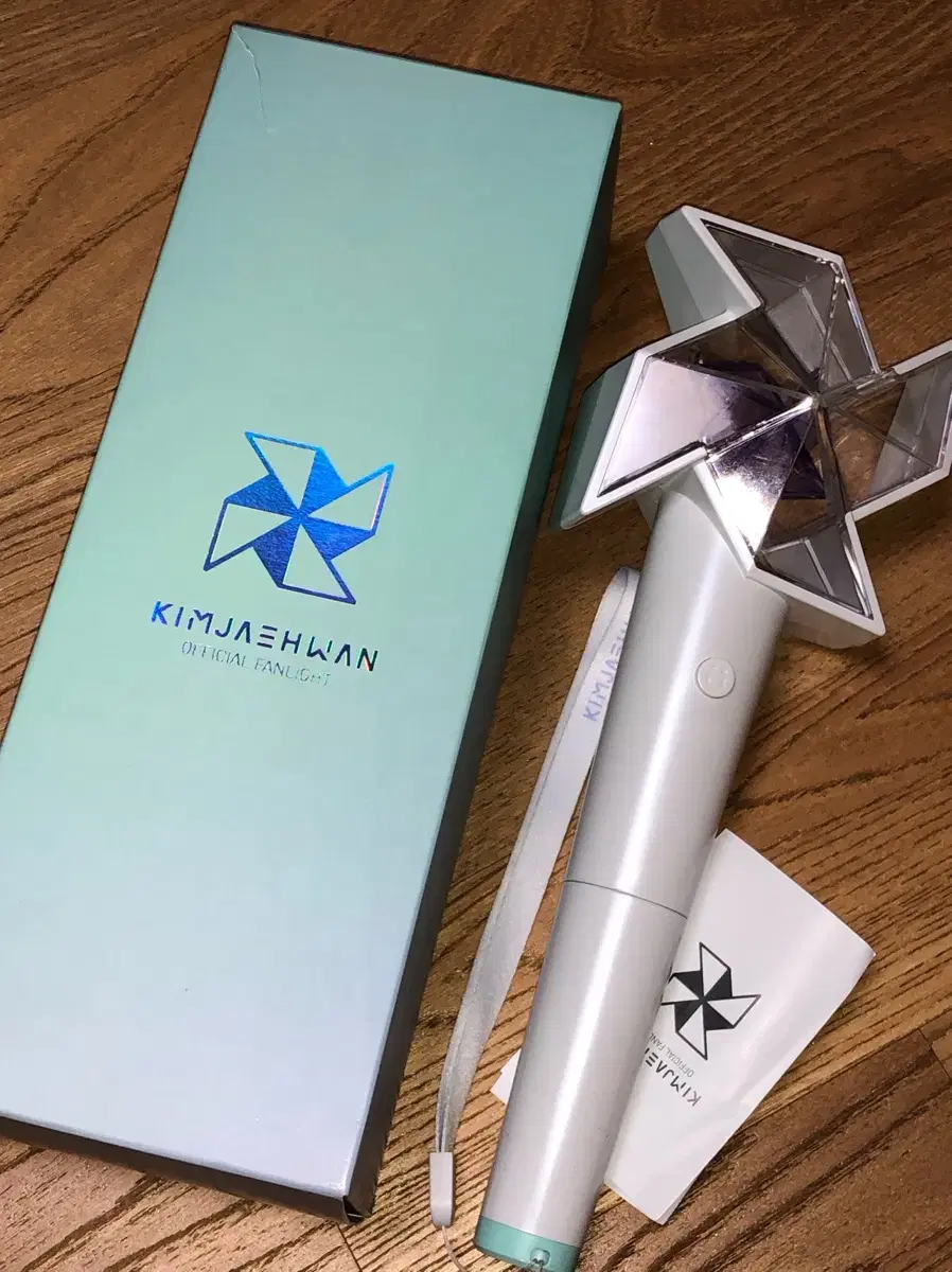 Jaehwan Kim lightstick Pullbox Windstick Pinwheel Protest Rally Cheer Tool