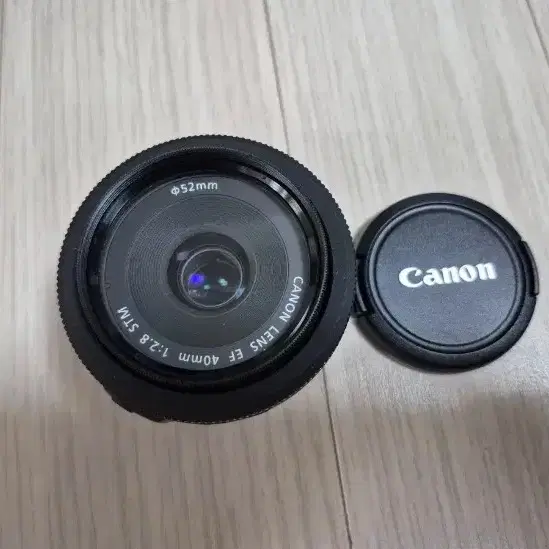 깨끗한 캐논 EF 40mm f2.8 STM 팬케익 렌즈