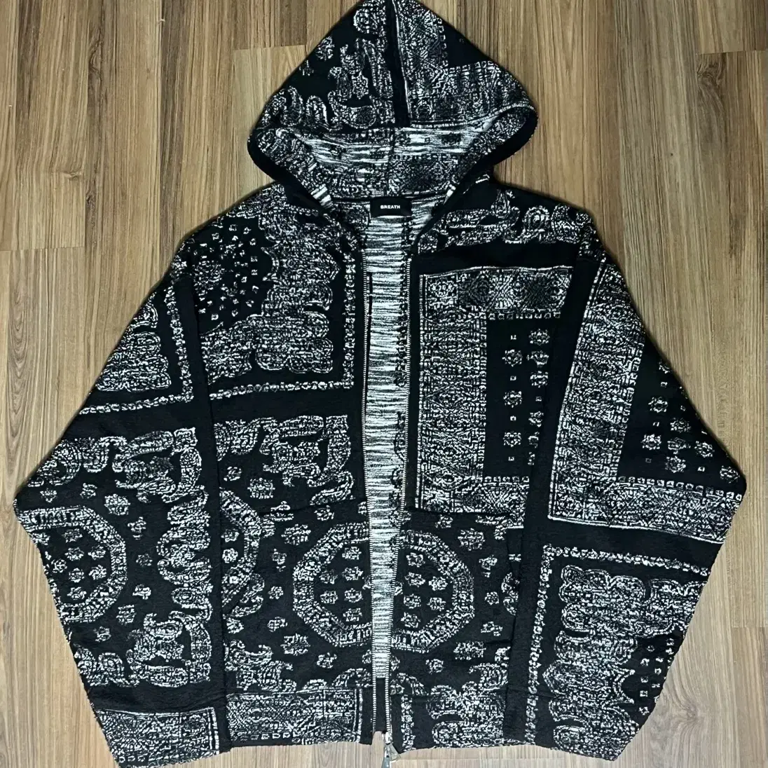 BREATH paisley zip hoodie M