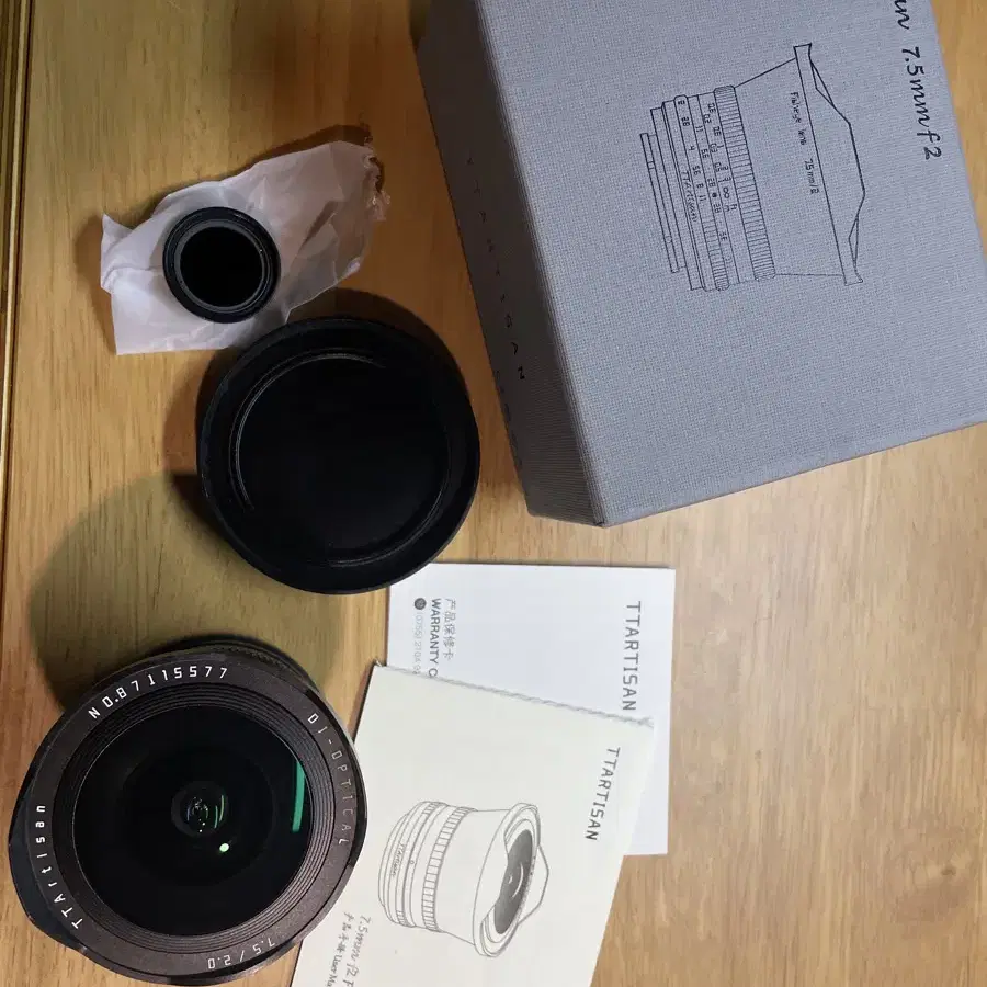 티티아티산 소니 E 마운트 APS-C 어안렌즈 7.5mm F2 블랙