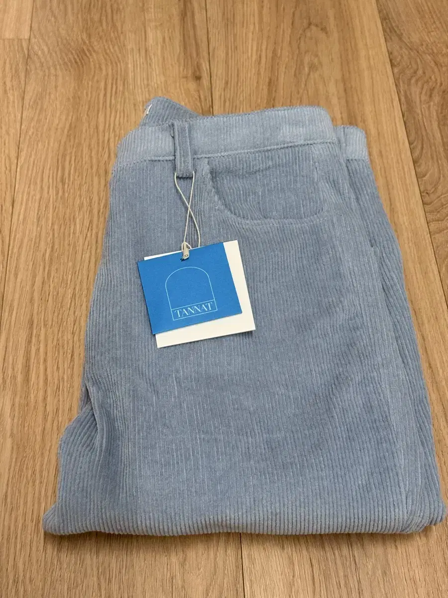 타낫 T/T Highrise corduroy pants