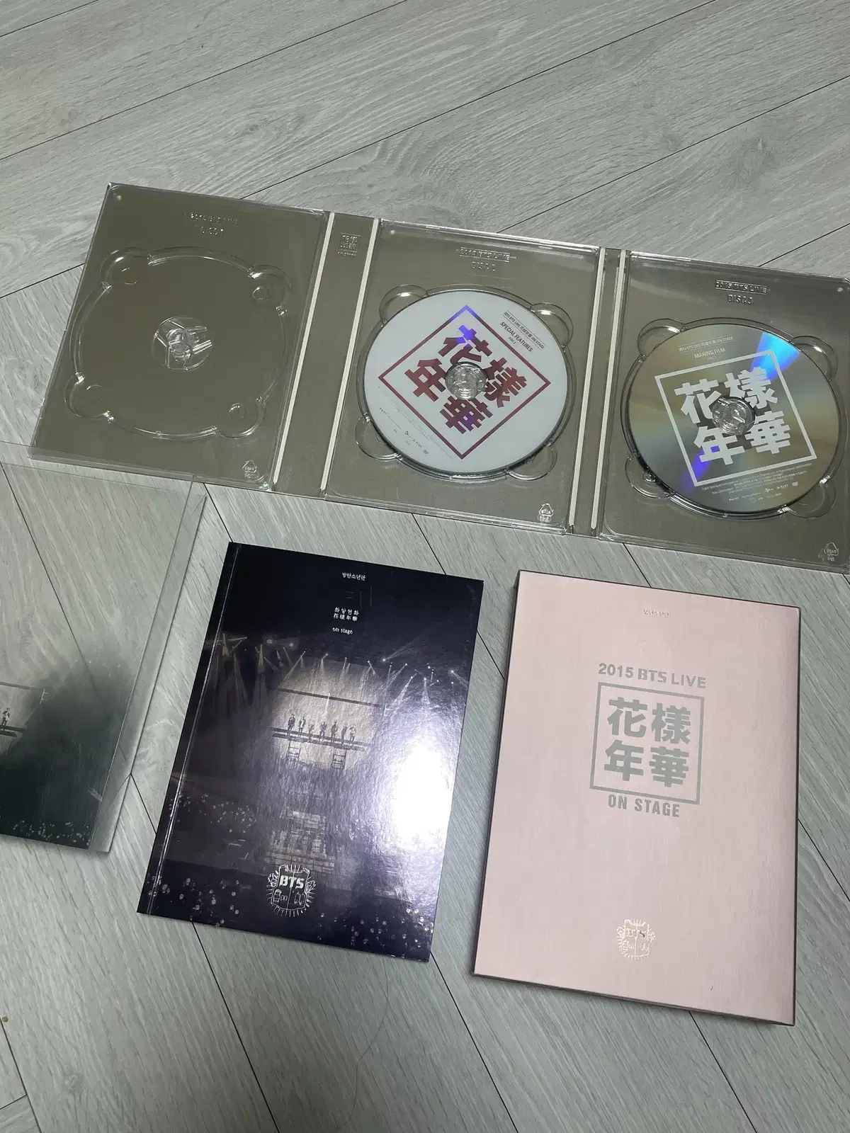 방탄 2015 화양연화 온 스테이지 화온스 콘서트 DVD