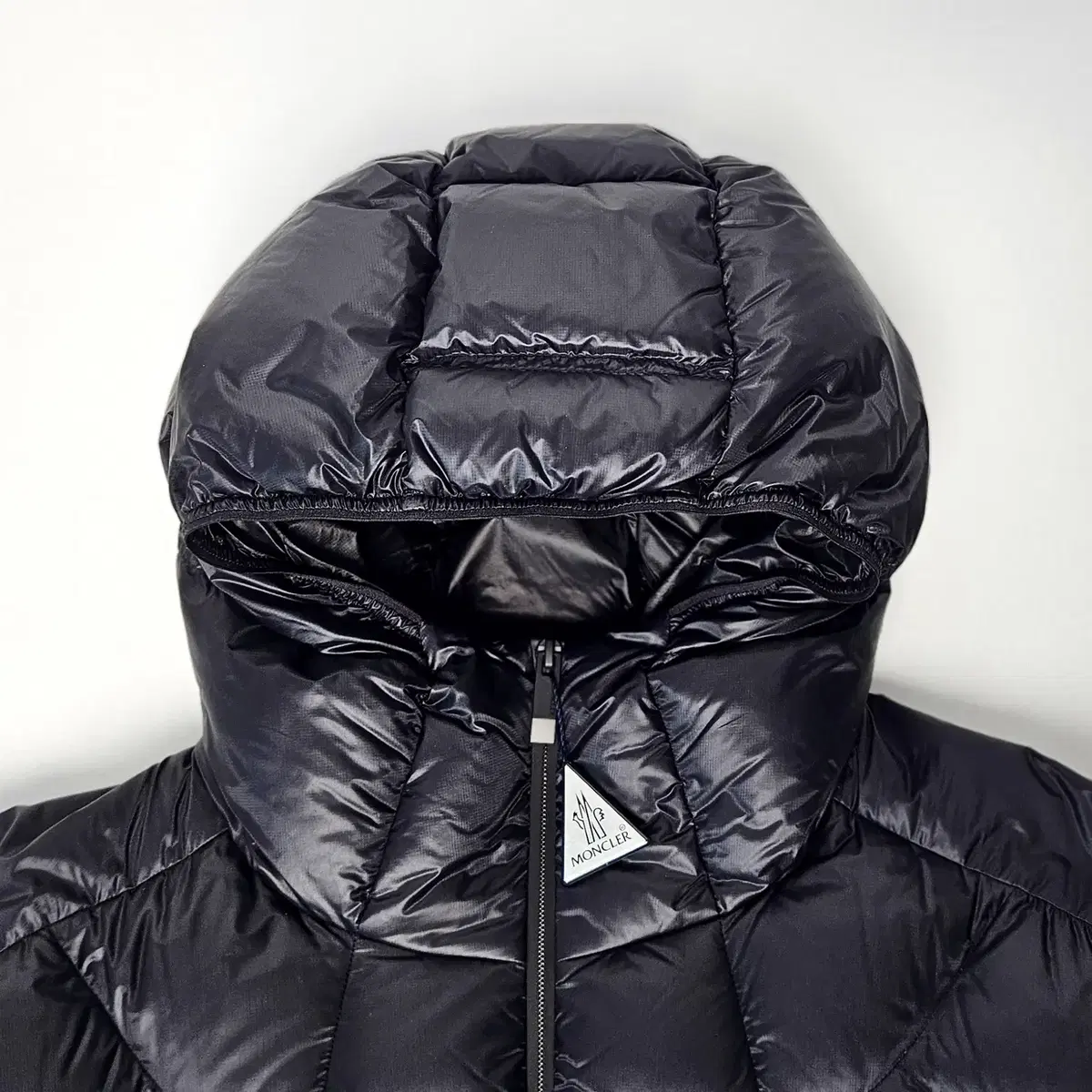 24FW MONCLER 몽클레르 VIANI 패딩 네이비 블루 [3/4]