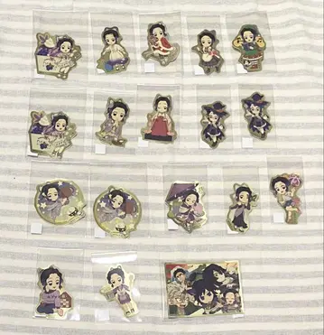 귀멸의 칼날 다이닝 복권 메탈릭 스티커 코쵸우 시노부 18점