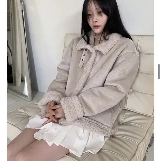 베이비랩 크럼블 무스탕 아이보리