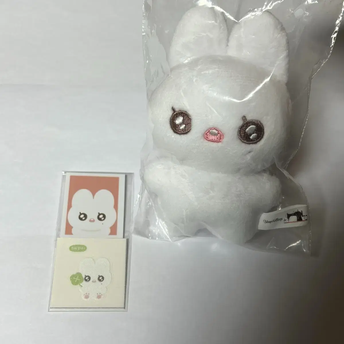 iu doll jingnini sealed wts (fees included)