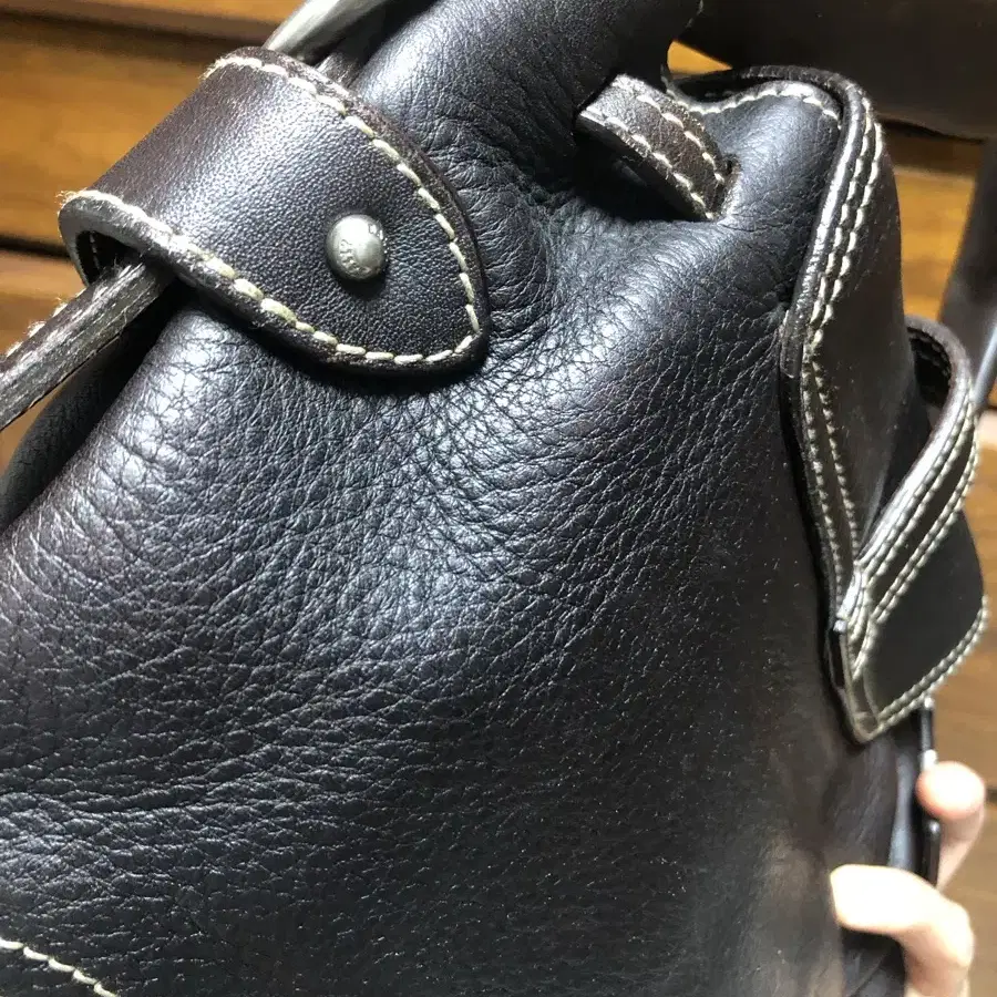 Bally brown leather flat bag 발리 핸드백 발리가방