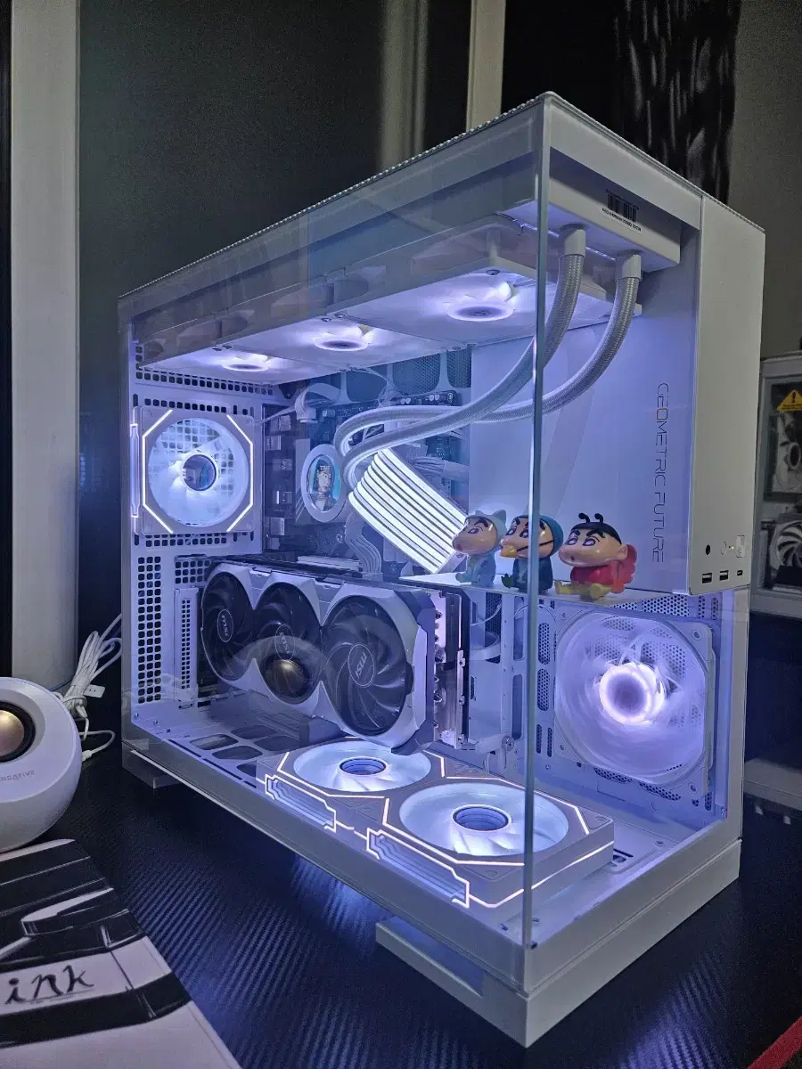 7800x3d RTx4080super 화이트 고사양 컴퓨터