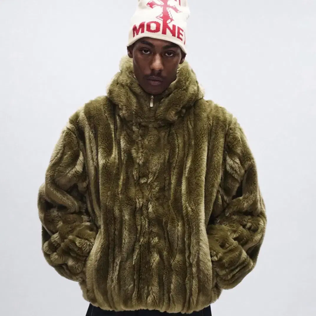 Supreme Faux Fur Hooded Jacket Oliv L사이즈