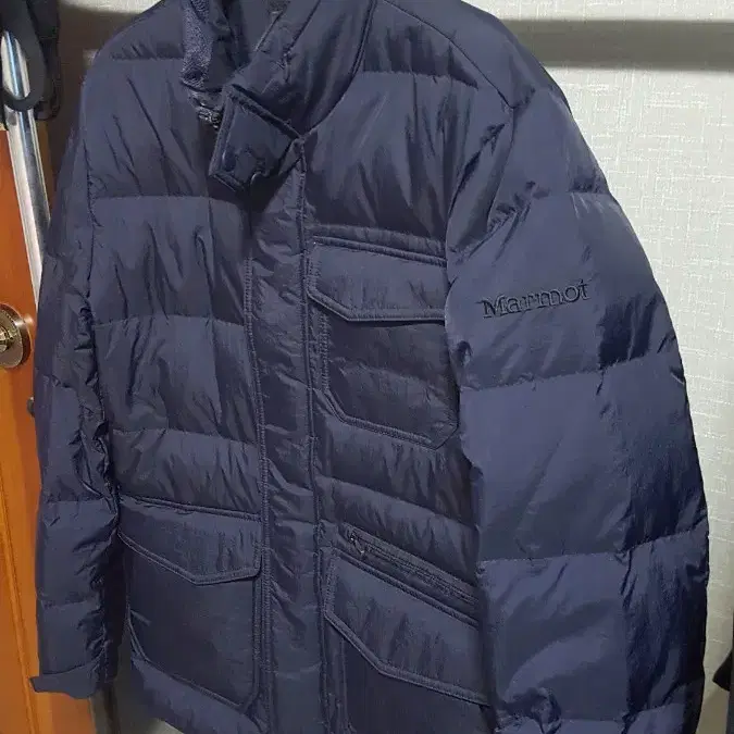 택포 95 size S급 Marmot USA 마모트 경량 오리털 패딩!