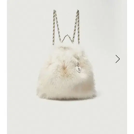 더바넷 ivory fur drawstring backpack