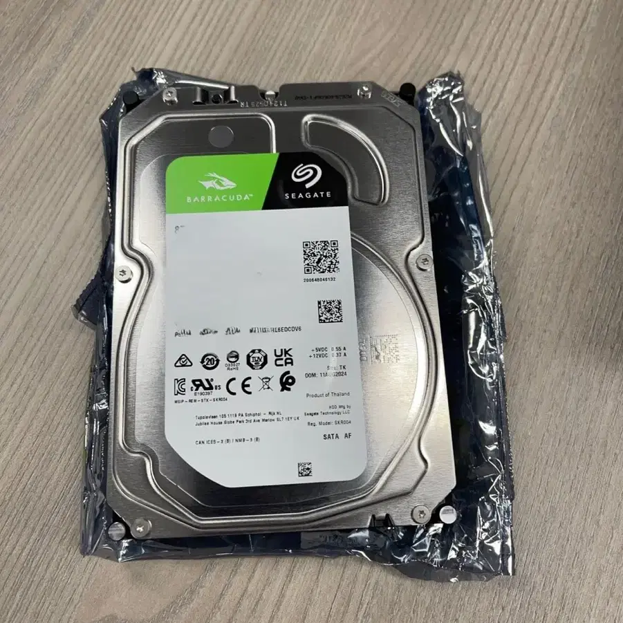 시게이트 바라쿠다 HDD 8TB 신상품 팝니다