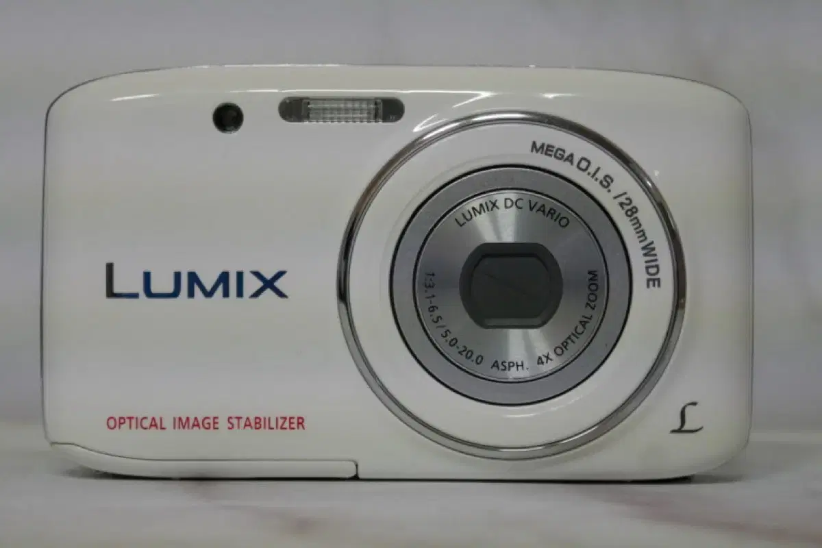 Panasonic Lemix DMC-s2