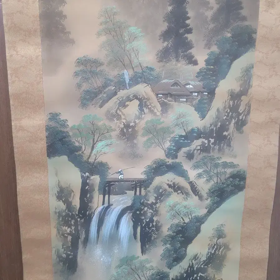 옛날 견바닥에 산수화 족자그림