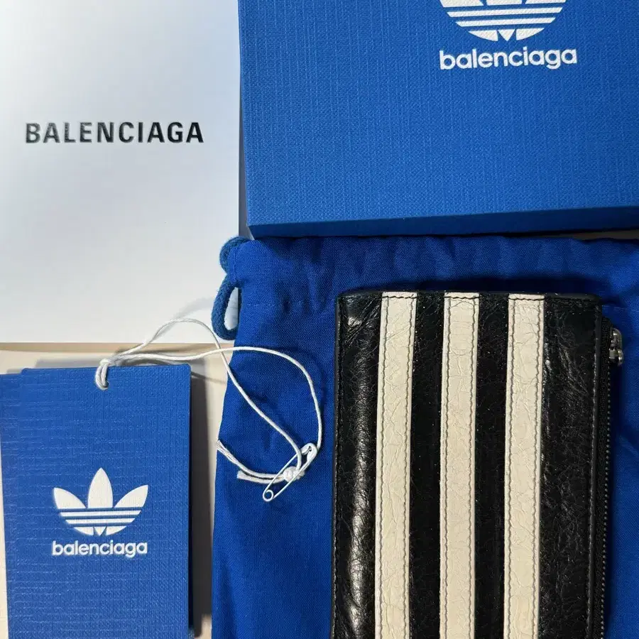 Balenciaga adidas 발렌시아가 아디디스 카드지갑