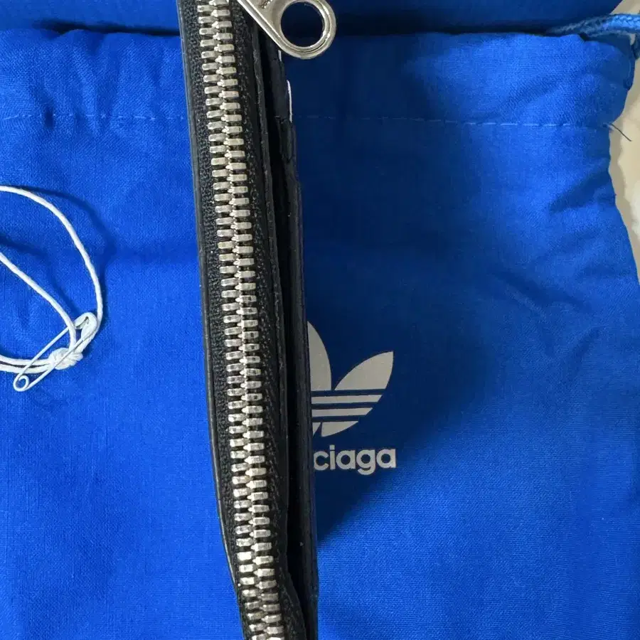 Balenciaga adidas 발렌시아가 아디디스 카드지갑