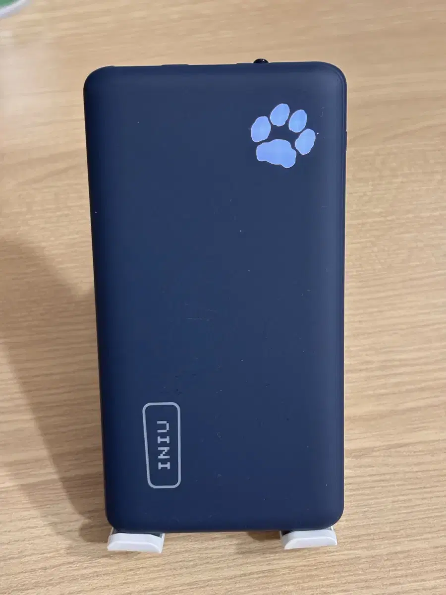 iNIU 파워뱅크 보조배터리 10000mAh 휴대용충전기 후래쉬기능