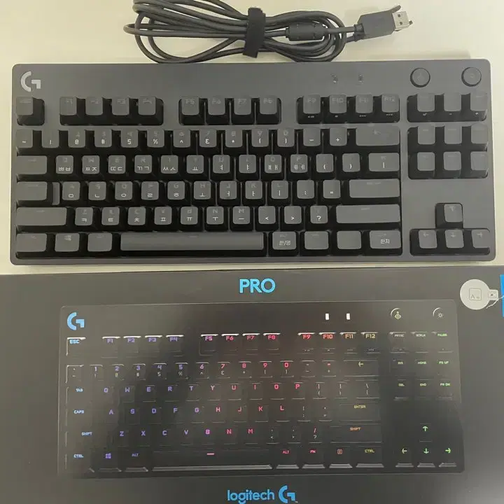 게이밍 로지텍 PRO TKL GX BLUE 키보드 판매합니다.