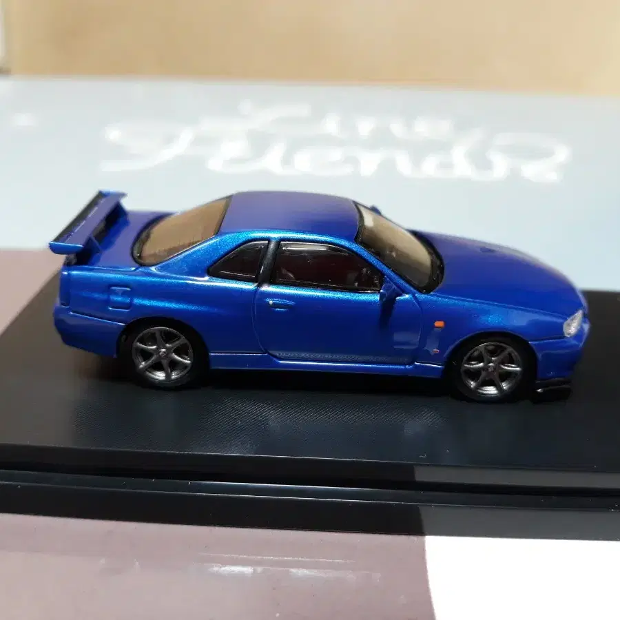 1/64 스카이라인 GT-R 다이캐스트