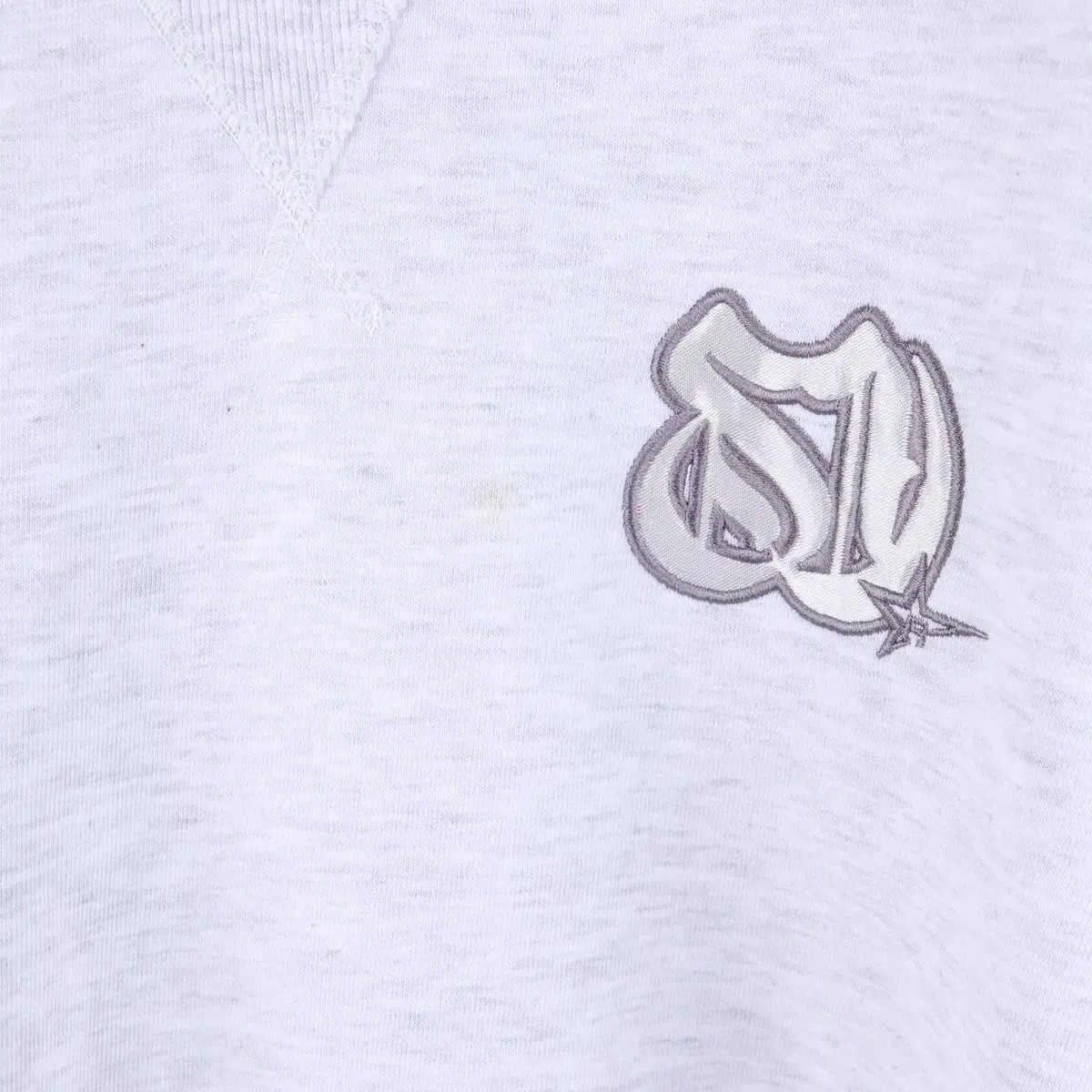 스컬프터 Monogram Satin Applique 맨투맨 (M)