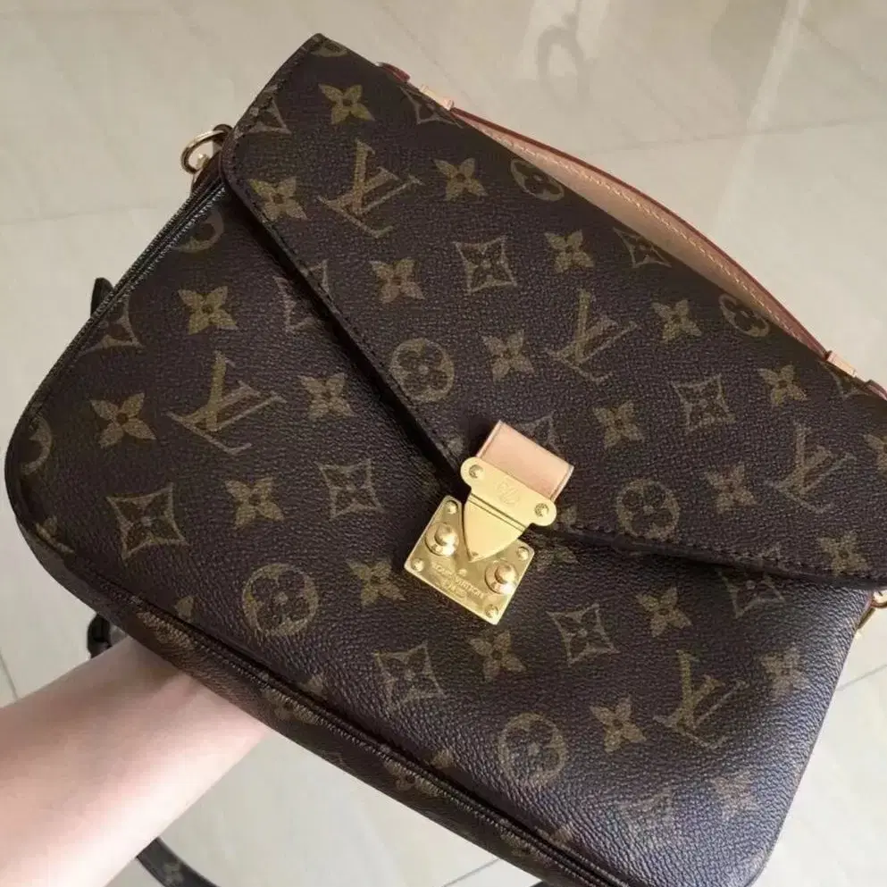 루이비통 Louis Vuitton 숄더백