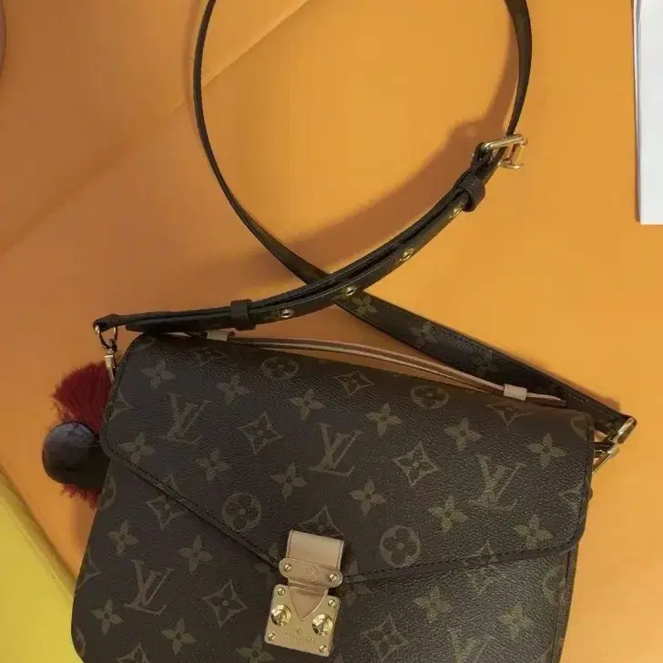 루이비통 Louis Vuitton 숄더백