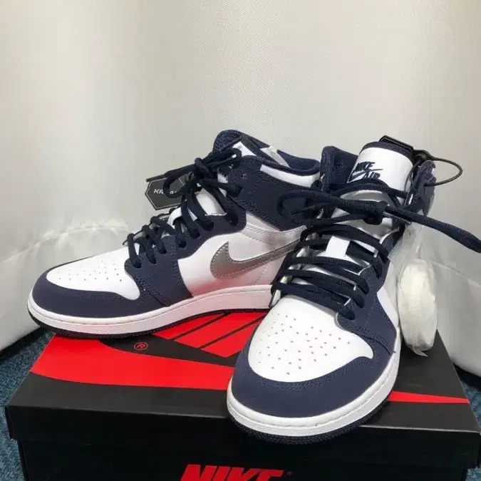 (GS) Jordan 1 Retro High OG CO.JP 240 코즙