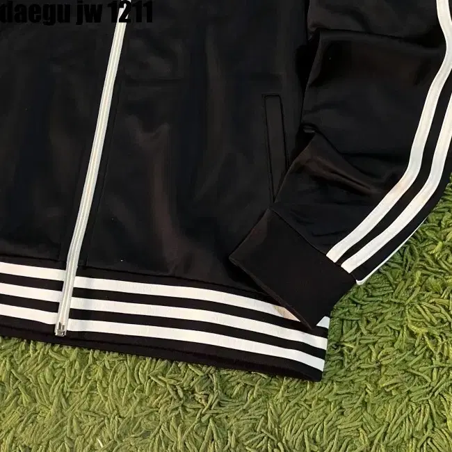 100 ADIDAS ZIPUP 아디다스 집업