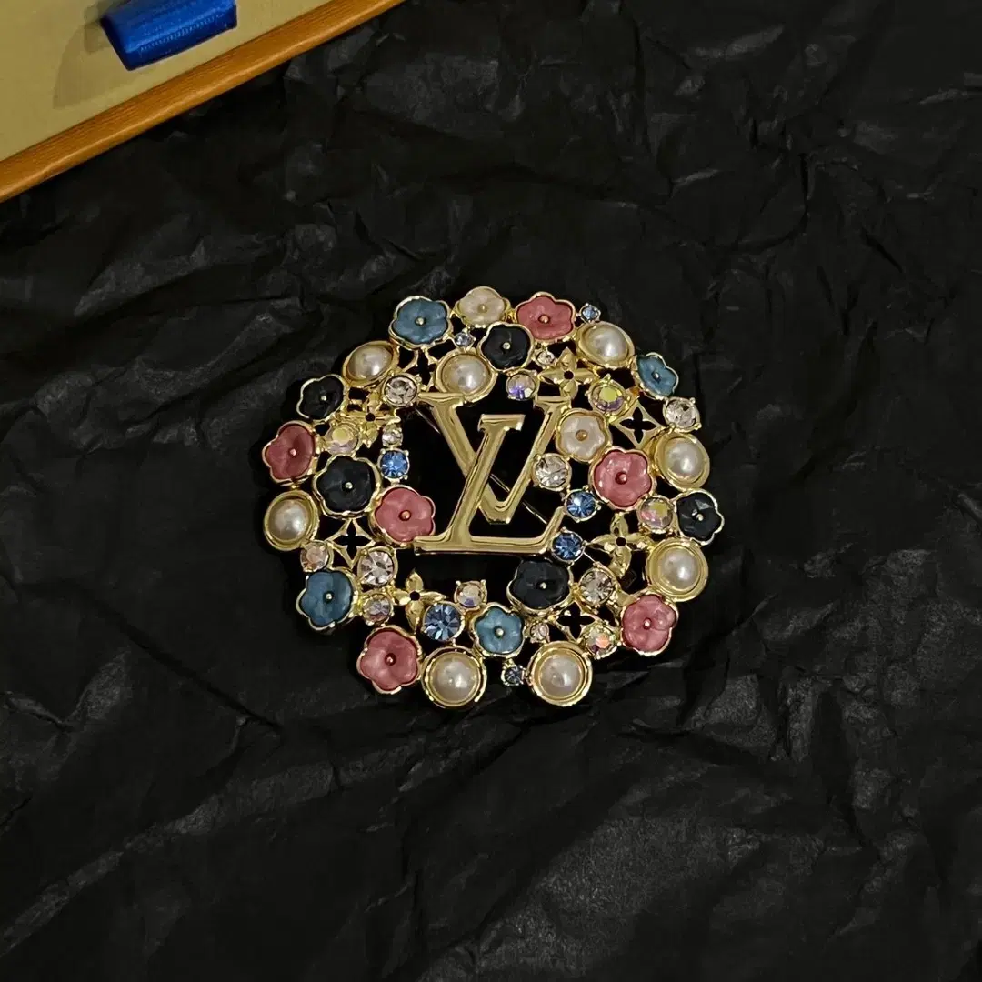 루이비통 Louis Vuitton 브로치