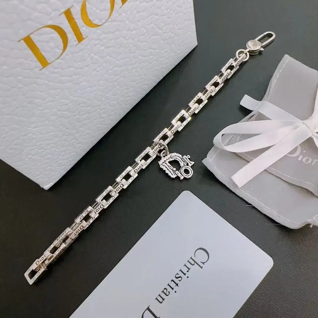 해외 구매DIOR 디오르 쿠바 팔찌 18cm