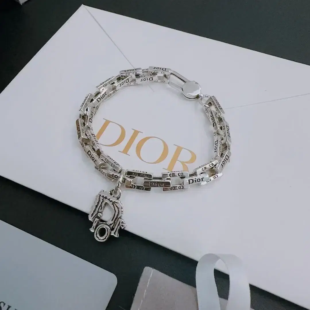 해외 구매DIOR 디오르 쿠바 팔찌 18cm