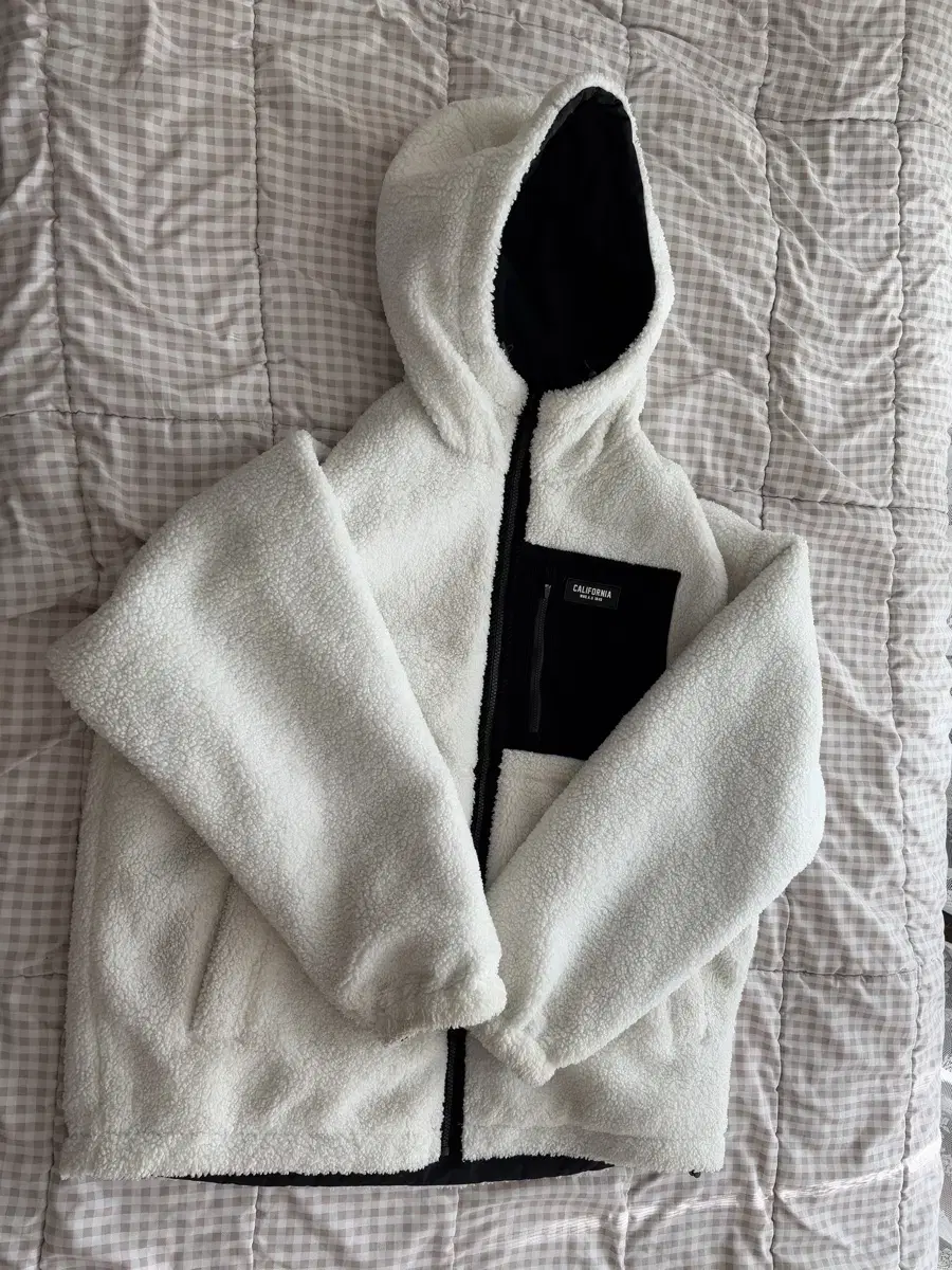 ReviewsMany U Reversible Hooded Warm-up Black XL(105)