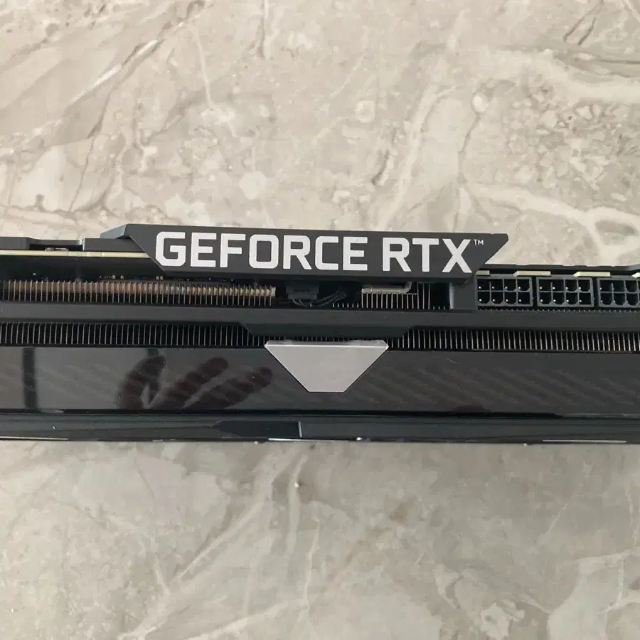 Asus rog strix Rtx3070ti 팝니다.