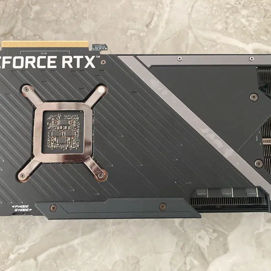 Asus rog strix Rtx3070ti 팝니다.